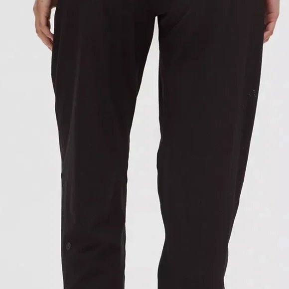 Lululemon Adapted State Perforated High-Rise Jogger - Size 6 - Picture 3 of 5